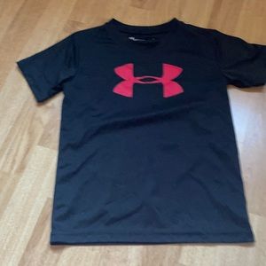 Under armour t shirt